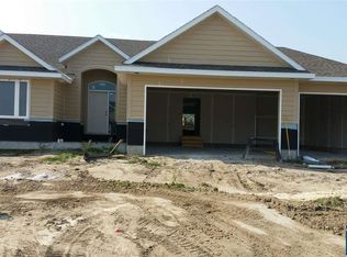 258 Lacosta Ln, Dakota Dunes, SD 57049