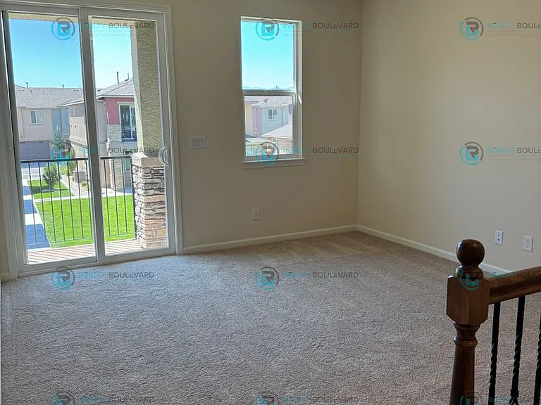 1017 Middle Gate Rd — Photo 12