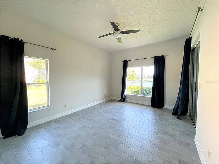 3913 Kiawa Dr — Photo 11
