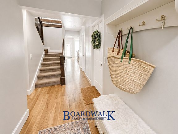 2nd image of 2337 W Jordan Meadows Ln