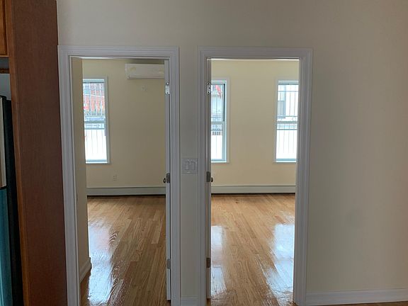3rd image of 1440 65th St #1RE