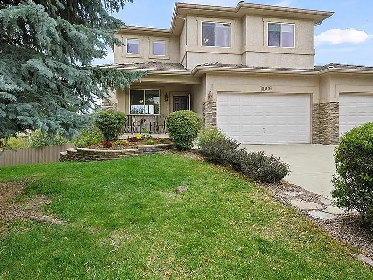 9630 Hollyleaf Ct — Photo 2