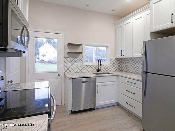 5th image of 277 Riverside Dr #C