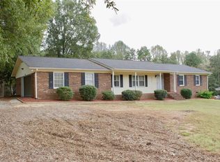 4566 Reidsville Rd, Winston Salem, NC 27101