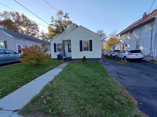 748 Russell St, New Haven, CT 06513