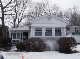 17 Meredith Dr, Hampstead, NH 03841