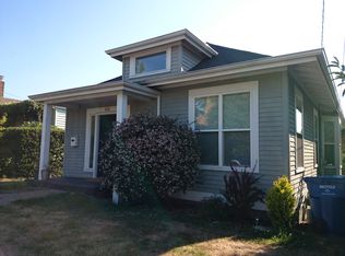 226 22nd Ave E, Seattle, WA 98112