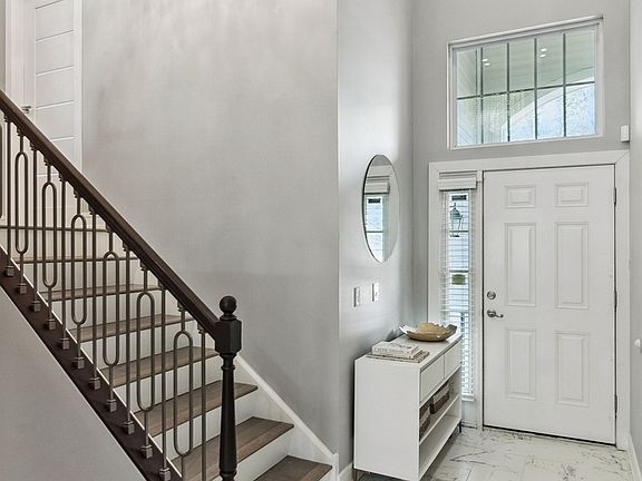 3rd image of 6012 Canterbury Ln