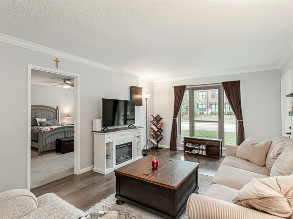 4816 Amesbury Dr APT 127, Dallas, TX 75206