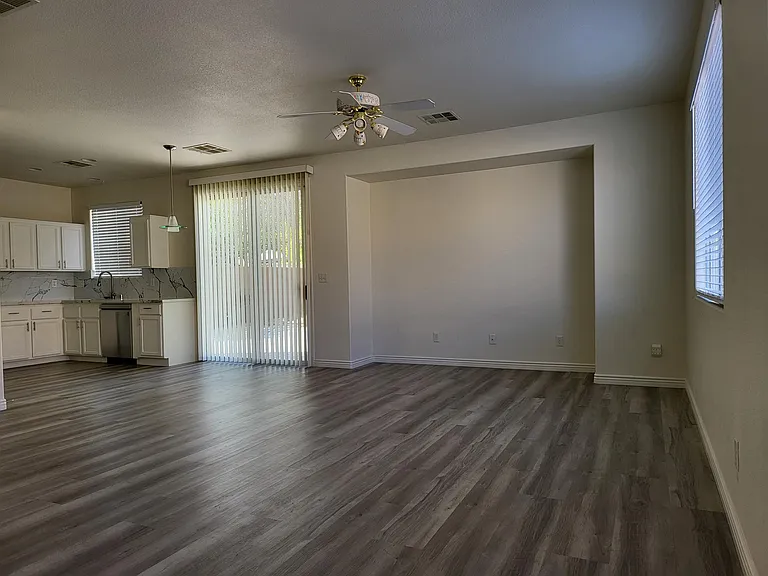 7176 Cressida Ct — Photo 7