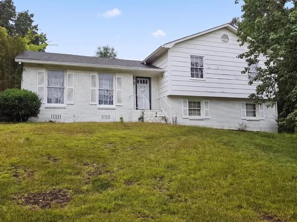 621 Sunhill Rd, Birmingham, AL 35215