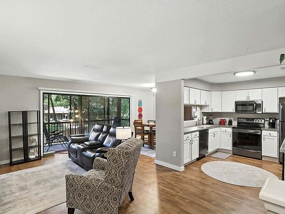 2nd image of 4150 E 60th St APT 1004