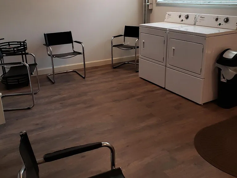 Laundry Unit/Optional Use