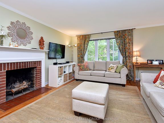 5th image of 32 Arundel Ave