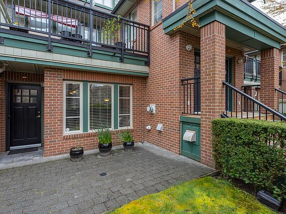 3rd image of 6238 Logan Ln