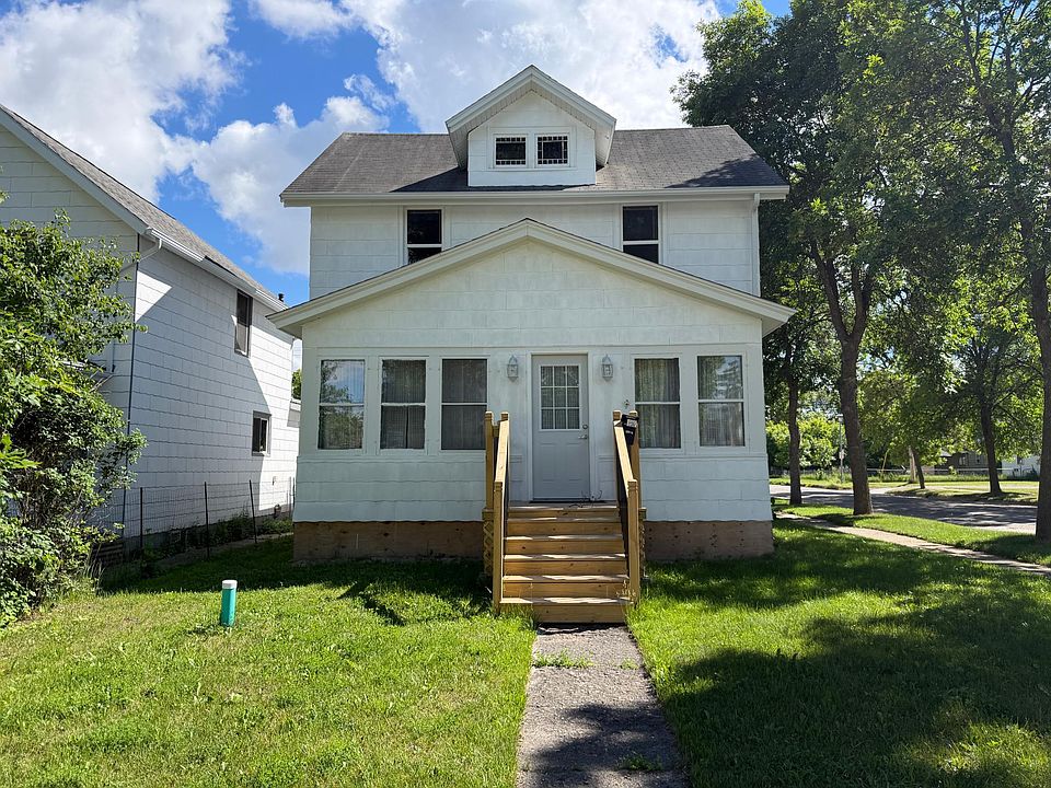 1st image of 723 6th St