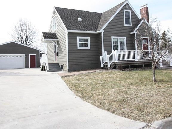 2nd image of 1300 Kimball St