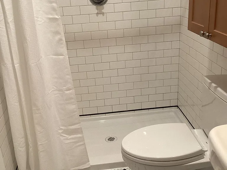 1425 SE 24th Ave #2A — Photo 5