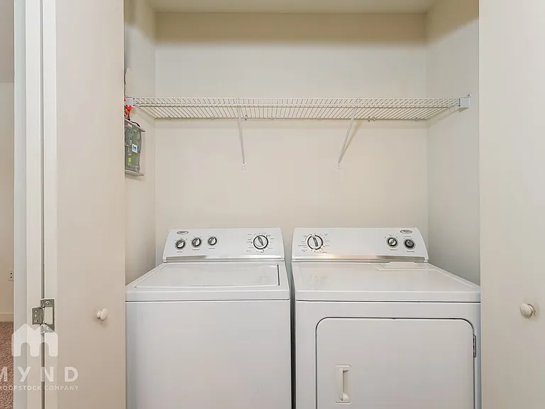 1379 Stirling Cir NW — Photo 15