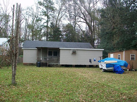 2nd image of 929 East Ave