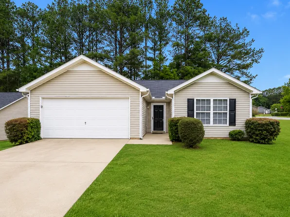 26 Mineral Springs Ln, Newnan, GA 30263