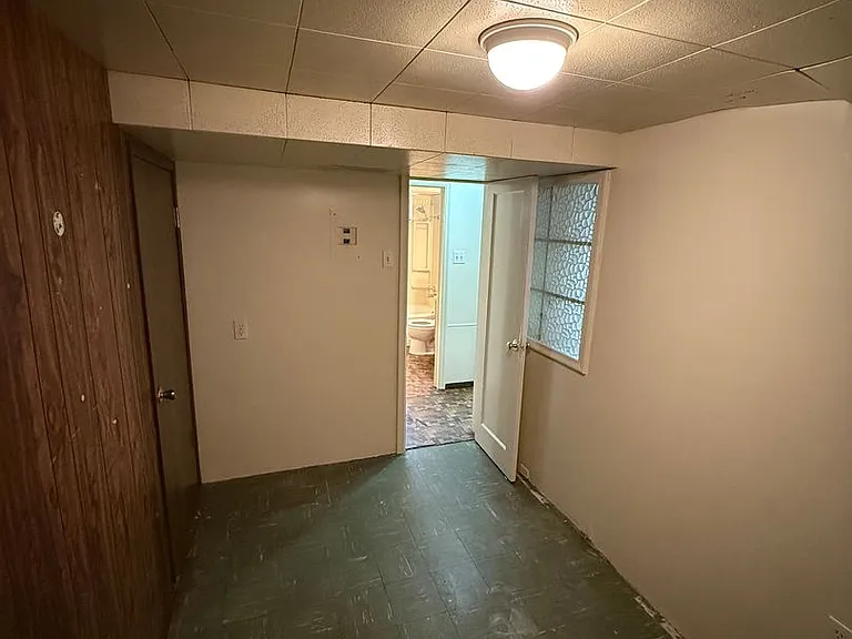 1270 E Sherman Ave — Photo 5