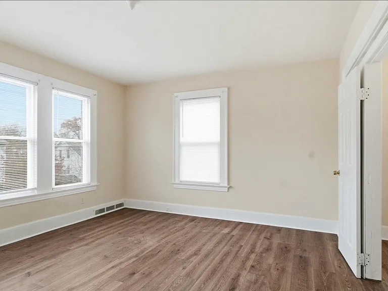 48 Court St #48 — Photo 6
