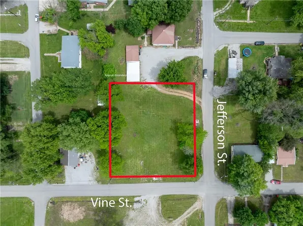 E Jefferson St, Otterville, MO 65348