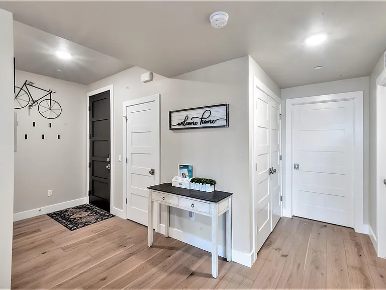 1145 E Helling Cir #103 — Photo 23