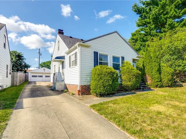 7415 Marlborough Ave, Parma, OH 44129