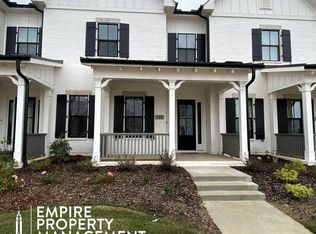 318 Hay Rake Dr, Madison, AL 35757