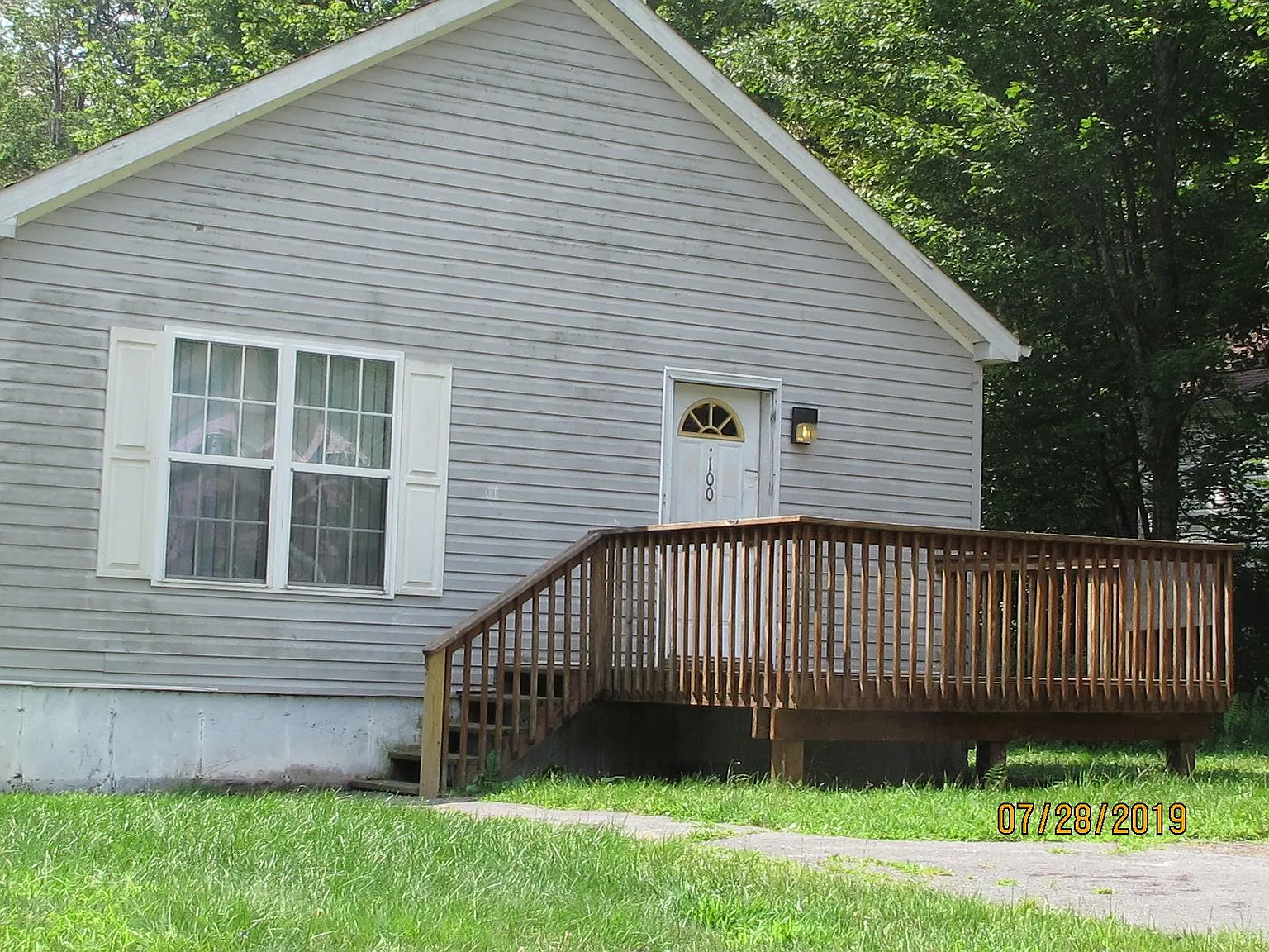 3 bed, 1161 sqft, $2,000 — Photo 3