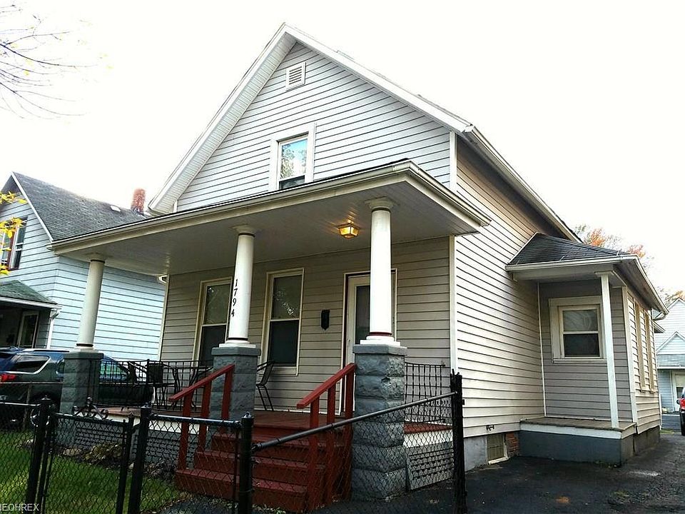 1st image of 1794 W 52nd St