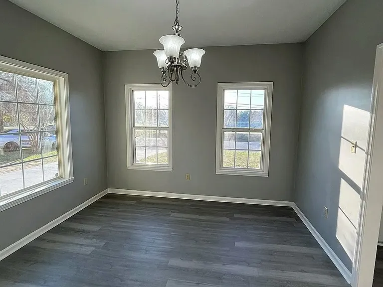 1006 S Jefferson St — Photo 9