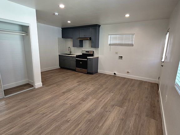 3rd image of 16717 E Edna Pl #A