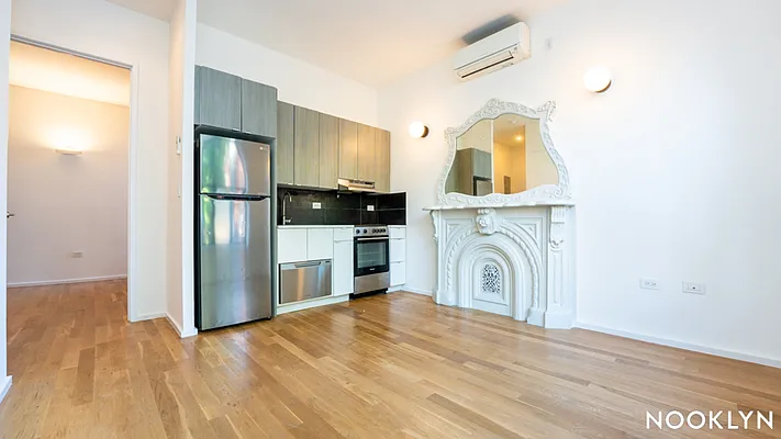 Rented by Nooklyn NYC LLC | media 16