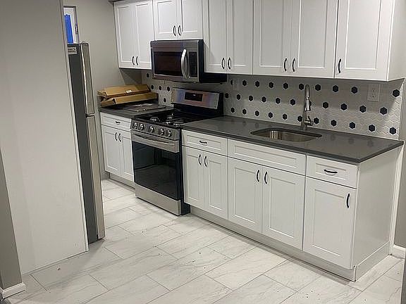 2nd image of 11723 192nd St