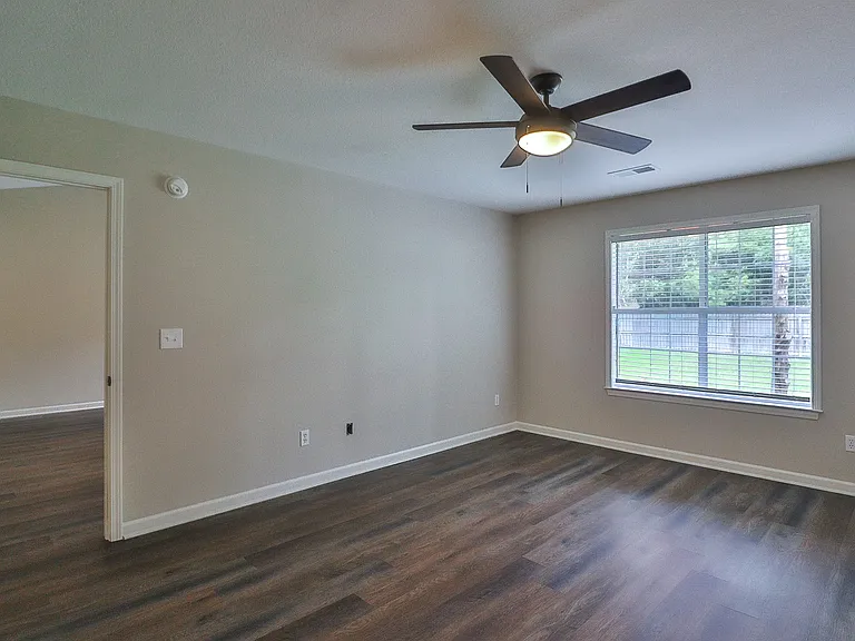 1914 Sandbrook Dr — Photo 21