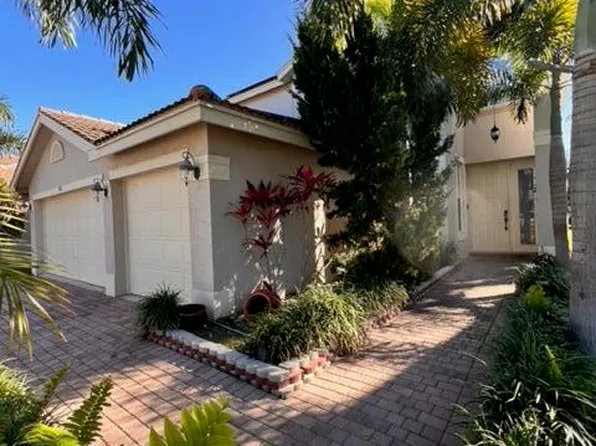 5512 Albin Dr, Greenacres, FL 33463
