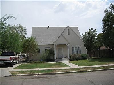 2nd image of 1031 Vine St