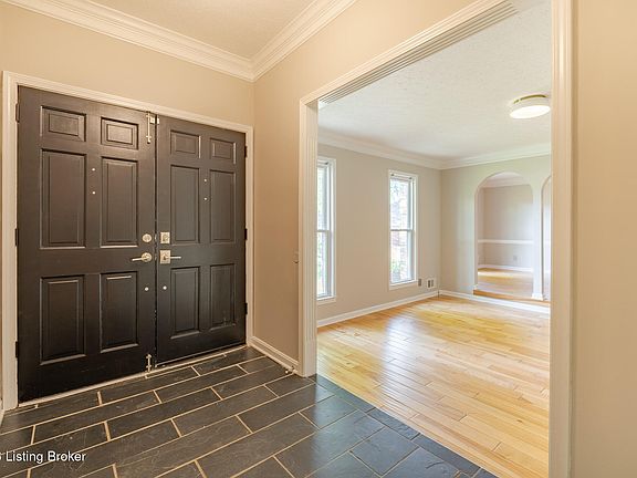 3rd image of 9003 Willowwood Way