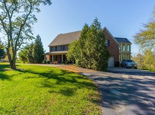 3151 Raven Creek Dr, Lexington, KY 40515