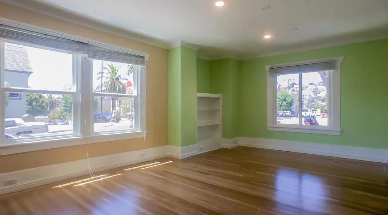 1299 Dolores St — Photo 2