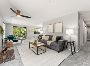 1249 SW 132nd Ln APT 1211, Seattle, WA