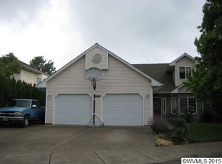 4465 Great Plains Dr NE, Salem, OR 97305