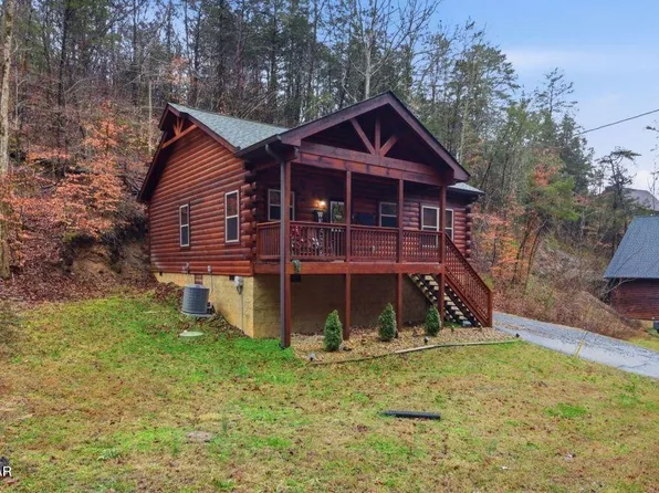 1636 Eagle Springs Rd, Sevierville, TN 37876