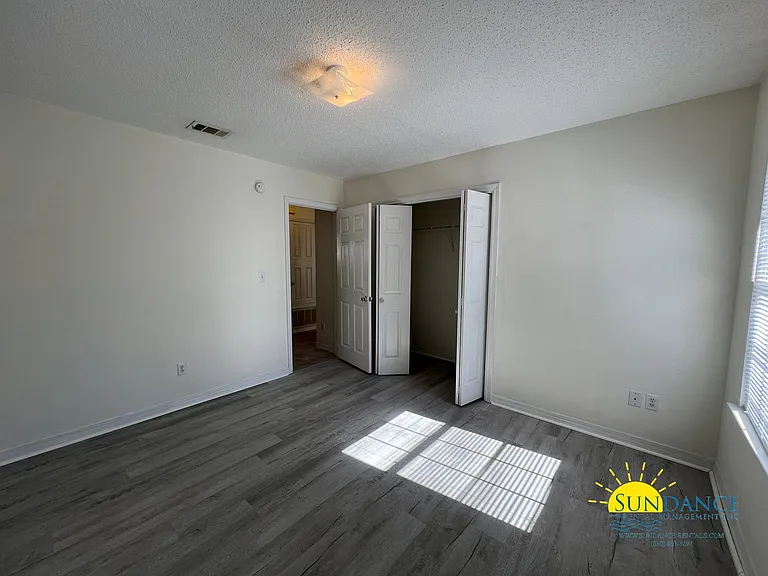 257 Lindberg St — Photo 9