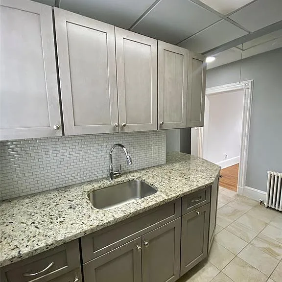 26 S Maple Ave #2 — Photo 3