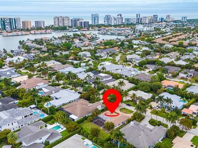 628 Binnacle DR, Naples, FL, 34103