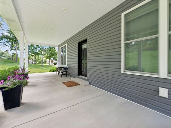 5th image of 259 Echo Valley Rd